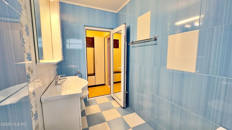 C-ta, Anda apartament 2 camere etaj 1, 64.69 mpt, comision 0%